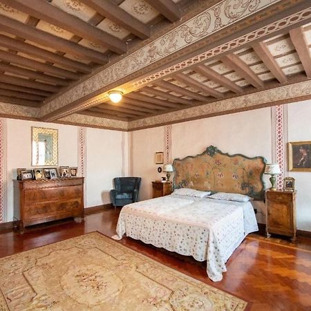 Villa Ottocentesca Immersa Nel Verde Montecavolo Екстер'єр фото