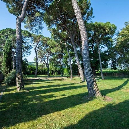 Villa Ottocentesca Immersa Nel Verde Montecavolo Екстер'єр фото
