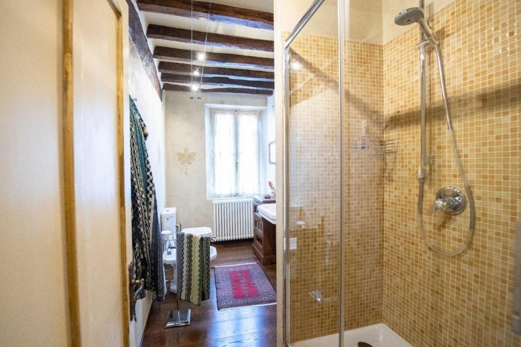 Villa Ottocentesca Immersa Nel Verde Montecavolo Екстер'єр фото