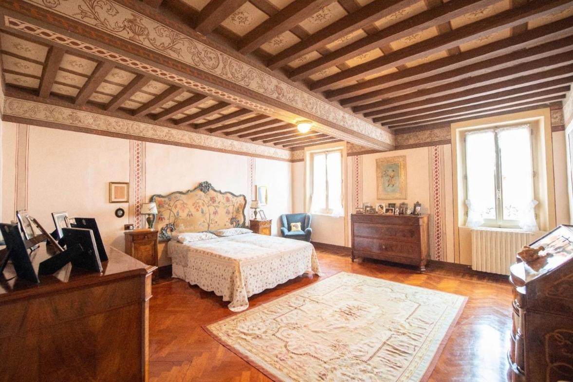 Villa Ottocentesca Immersa Nel Verde Montecavolo Екстер'єр фото